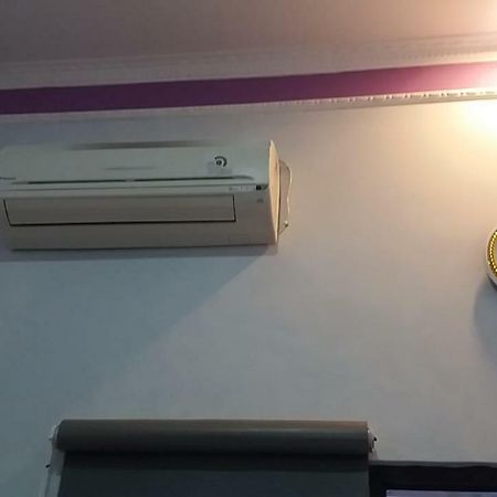 Homestay Dan Kost 78 Jepara Esterno foto